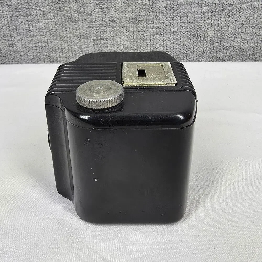 KODAK BABY BROWNIE VINTAGE CAMERA – BAKELITE – ART DECO – V127 – FUNCTIONAL